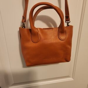 Portland Leather Classic Small Raindrop, Tangerine